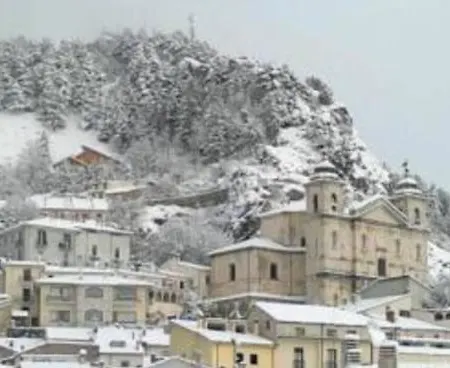 Il Cortile Del Principe Castel Di Sangro