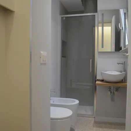 ゲストハウス Il Cortile Del Principe 3*