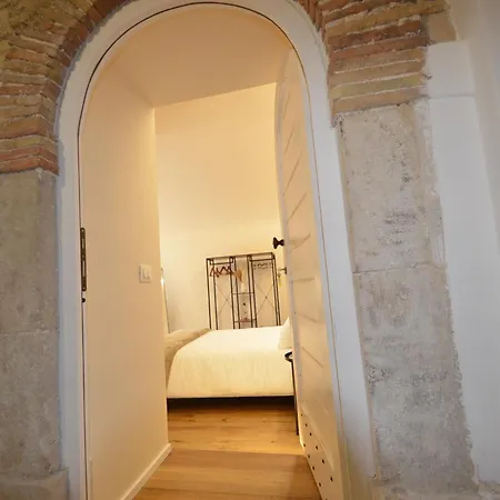 Il Cortile Del Principe カステル・ディ・サングロ