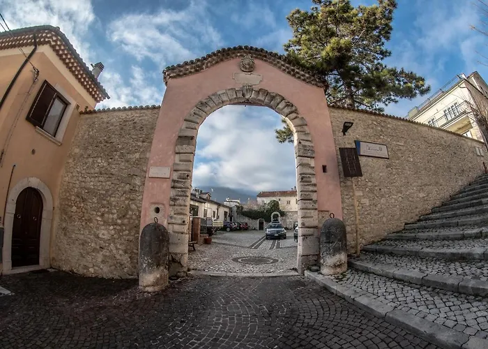 Il Cortile Del Principe Castel Di Sangro